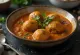 Лауки Кофта Кари, послужен са ћуфтама од тикве и свежим коријандером